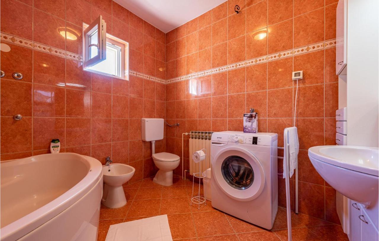 Cozy Apartment In Zadar With Wifi المظهر الخارجي الصورة