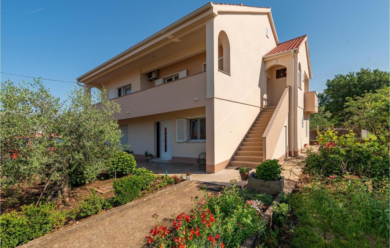 Cozy Apartment In Zadar With Wifi المظهر الخارجي الصورة