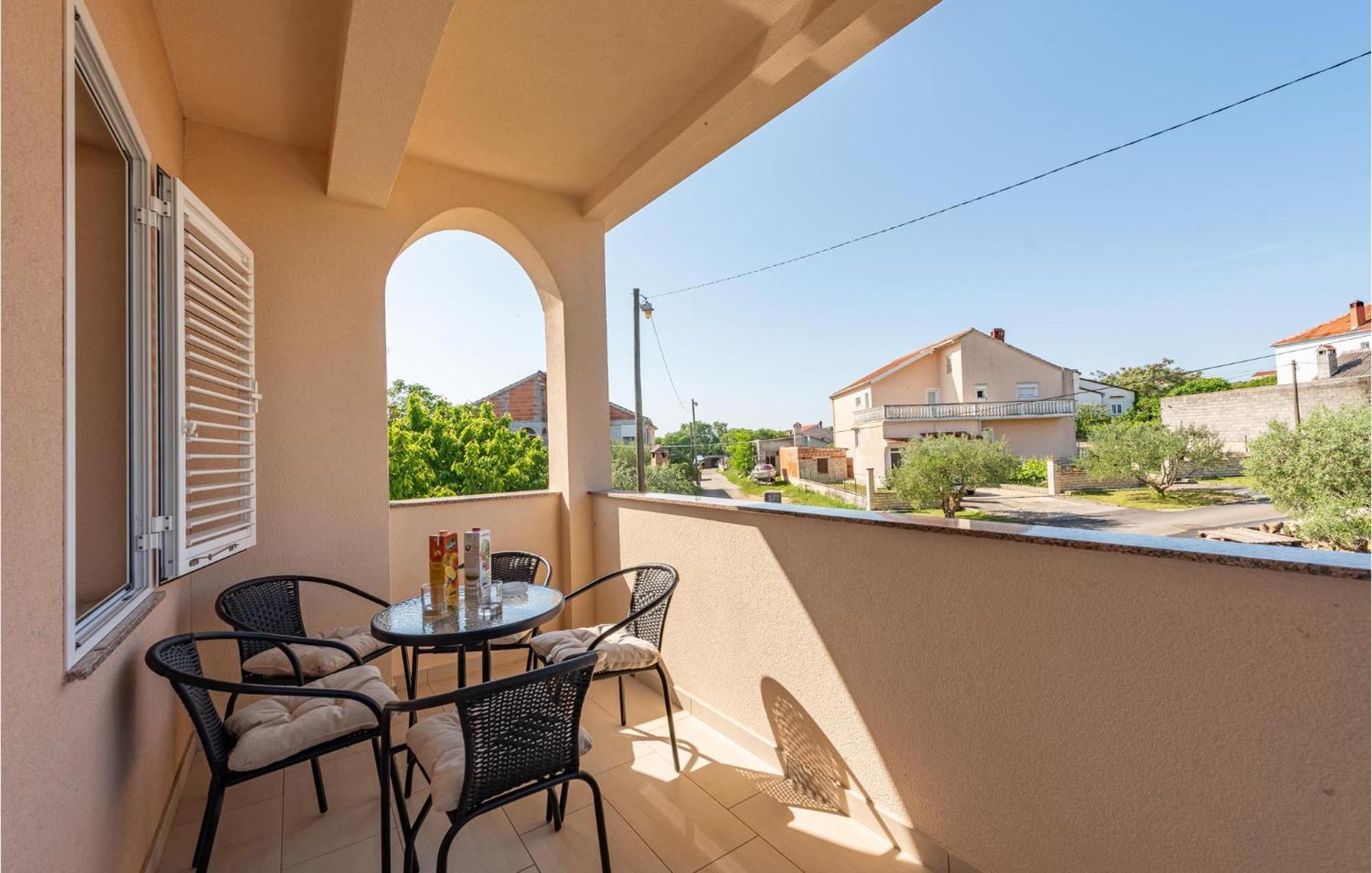 Cozy Apartment In Zadar With Wifi المظهر الخارجي الصورة